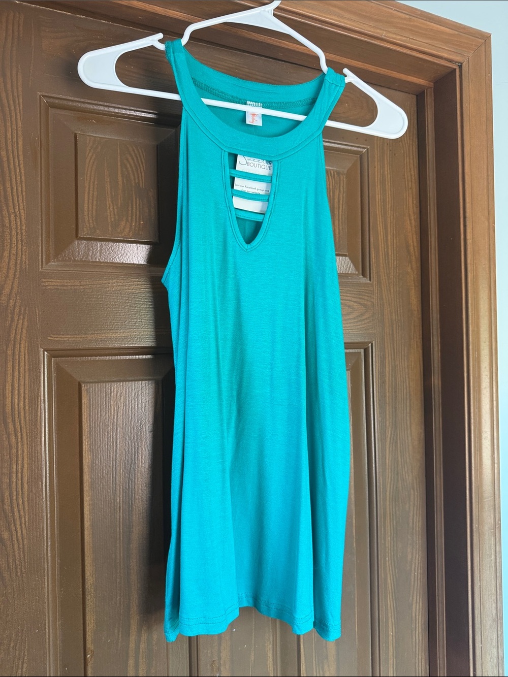 Teal Sleeveless Keyhole Tank Top